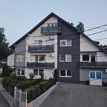 Apartman Daniela SJJ Exterior photo