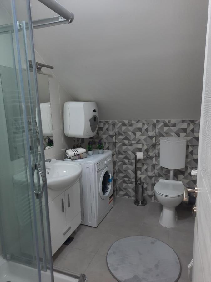 Apartman Daniela SJJ Exterior photo