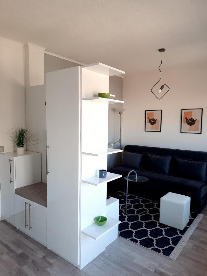 Apartman Daniela SJJ Exterior photo